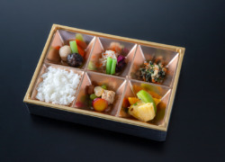 陰膳（非回収容器）