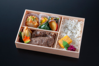 特上あきたすき弁当